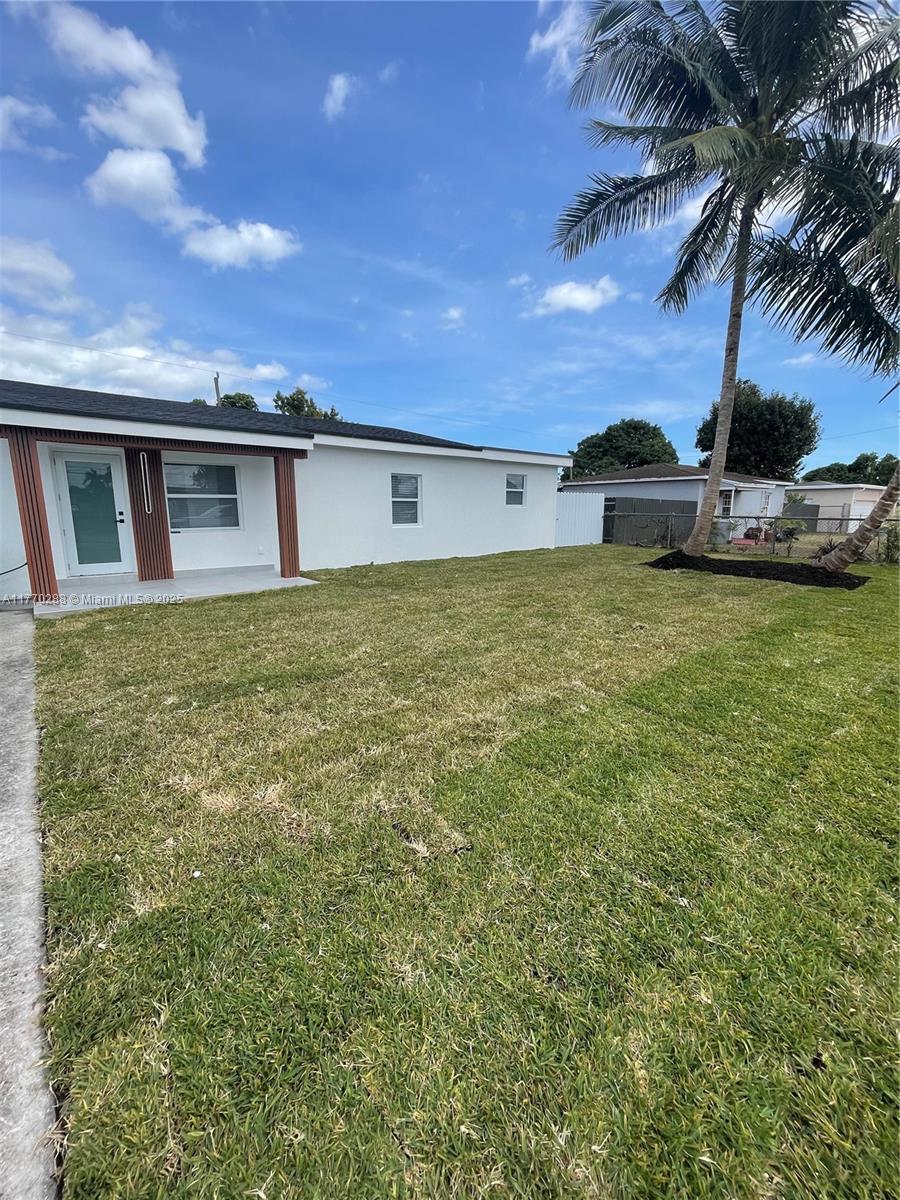 RICHMOND HEIGHTS - Residential