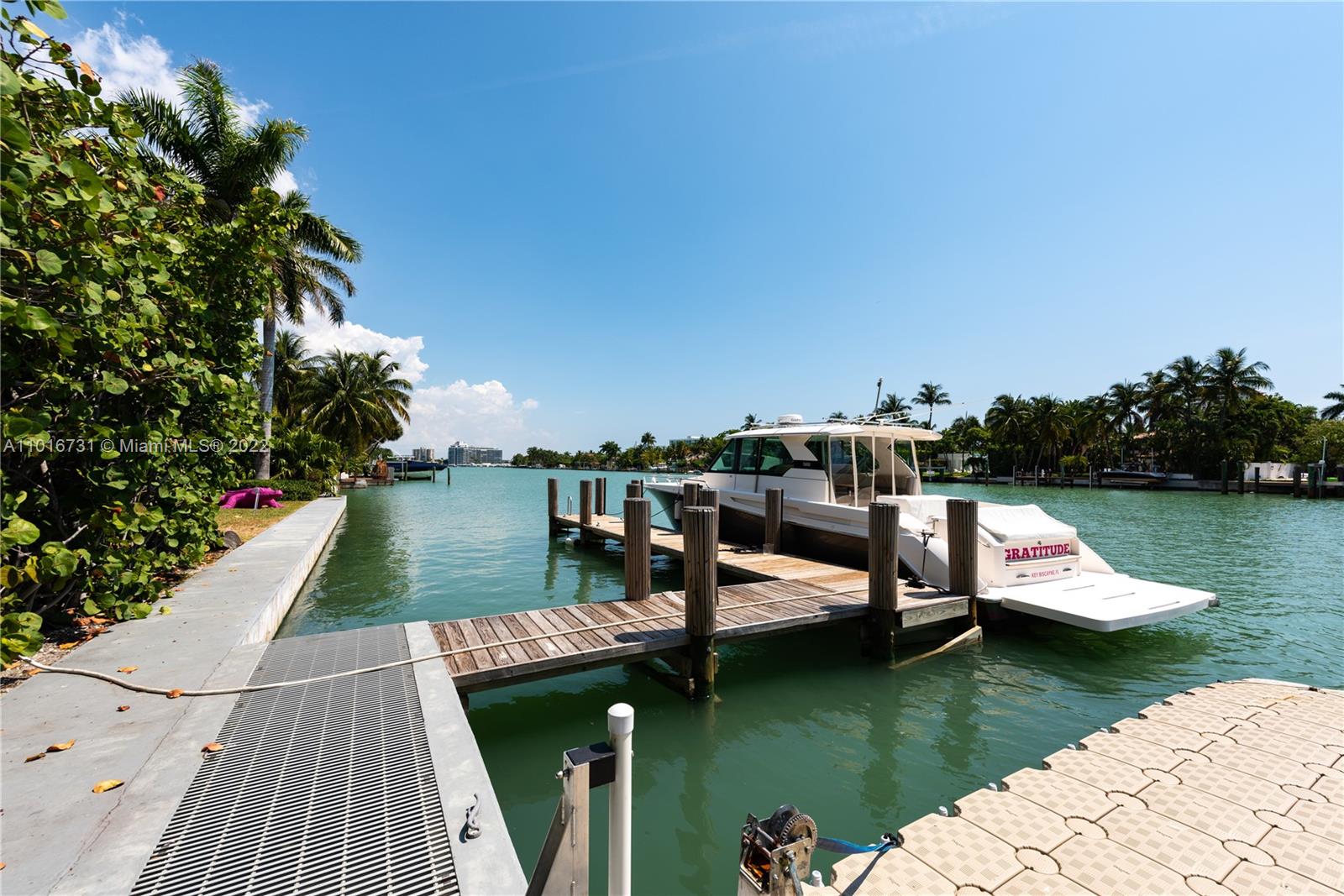 BEACH VIEW ADDN RESUB - Residential