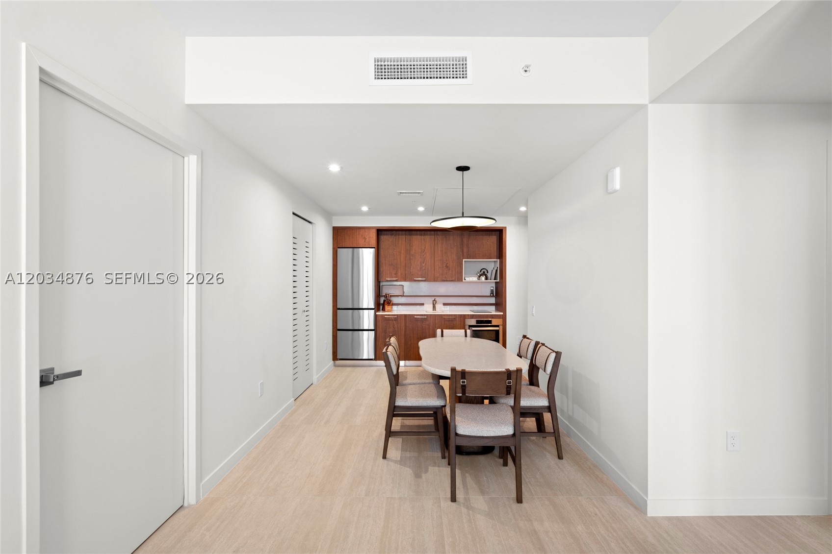 DOMUS BRICKELL PARK - Residential