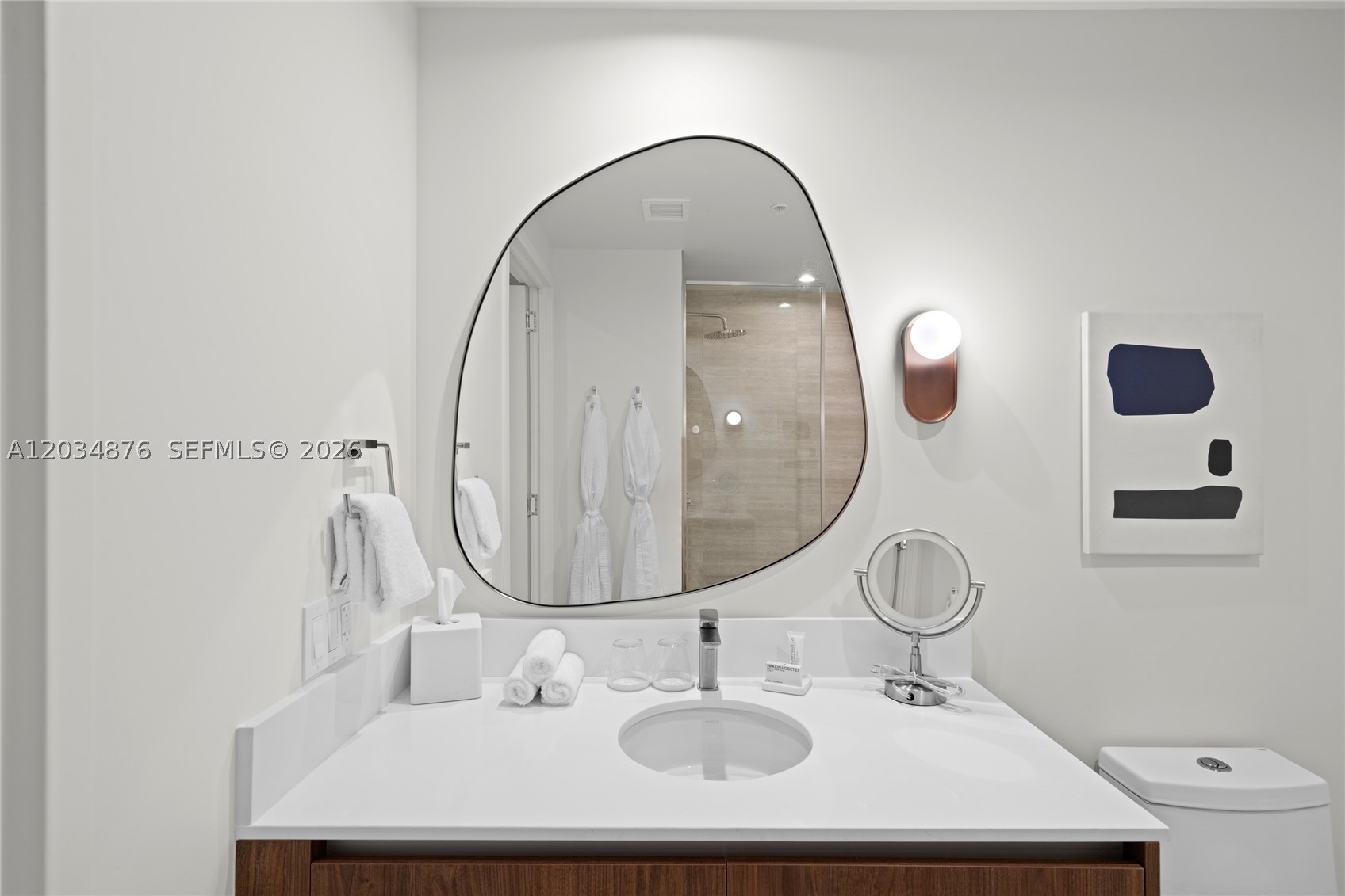 DOMUS BRICKELL PARK - Residential