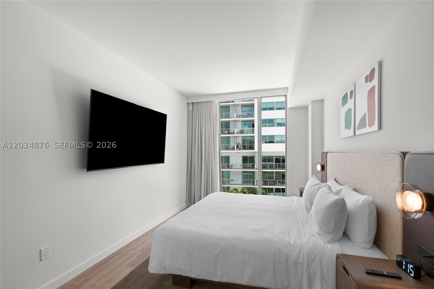 DOMUS BRICKELL PARK - Residential