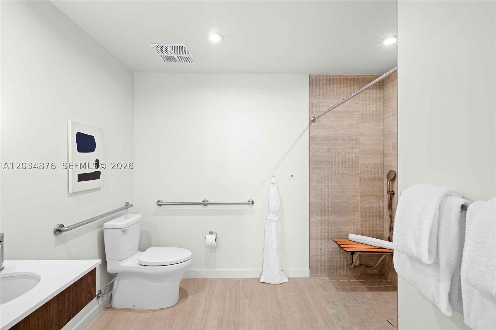 DOMUS BRICKELL PARK - Residential