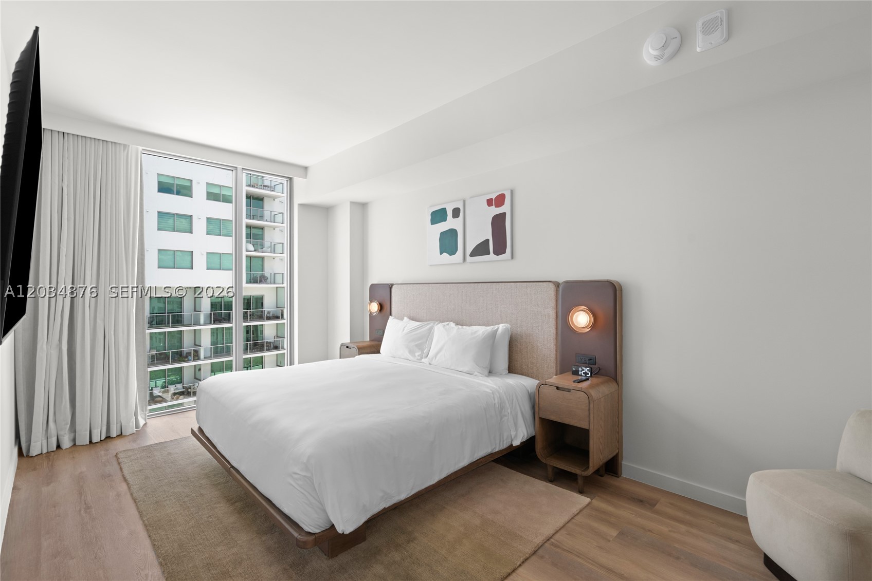 DOMUS BRICKELL PARK - Residential