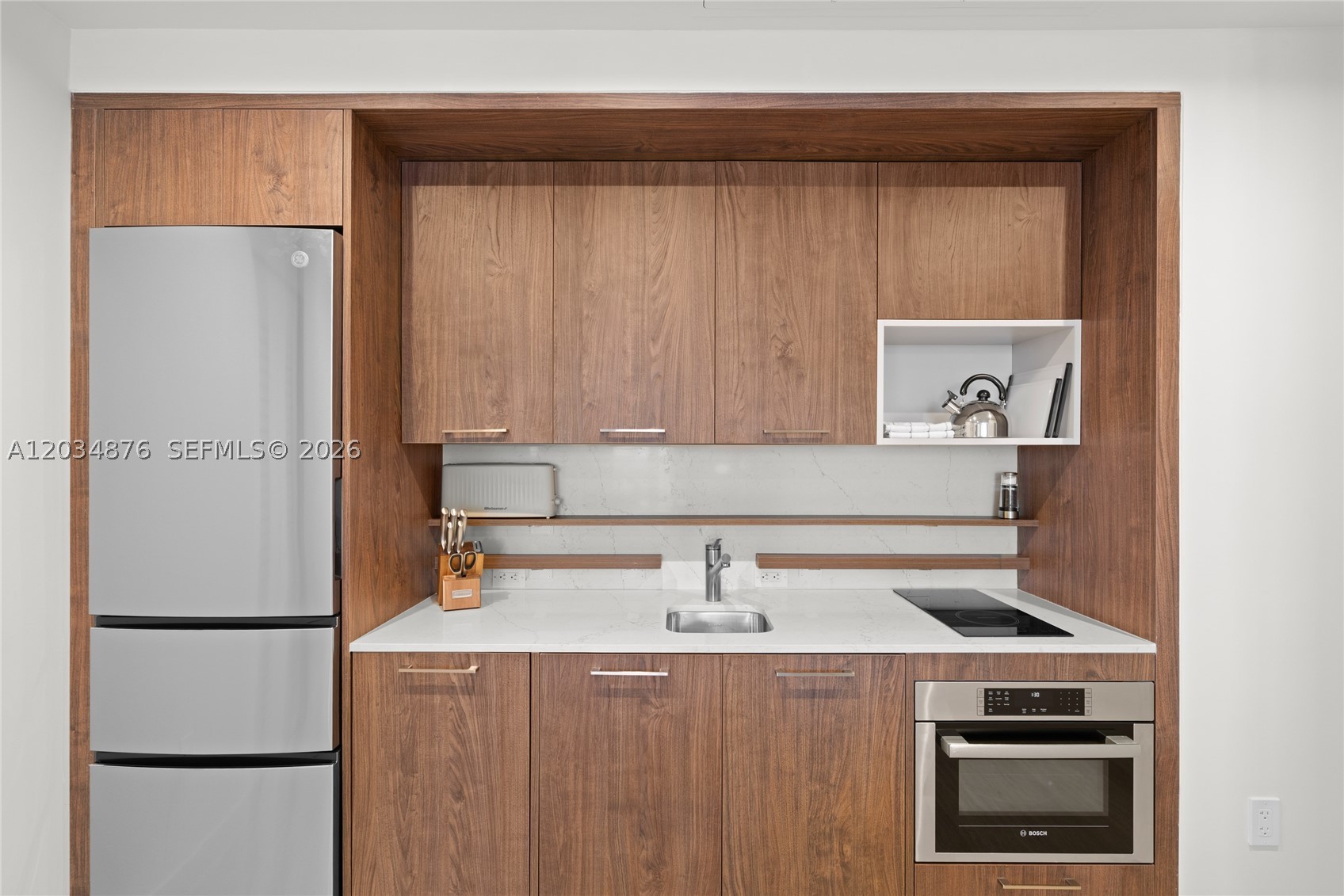 DOMUS BRICKELL PARK - Residential