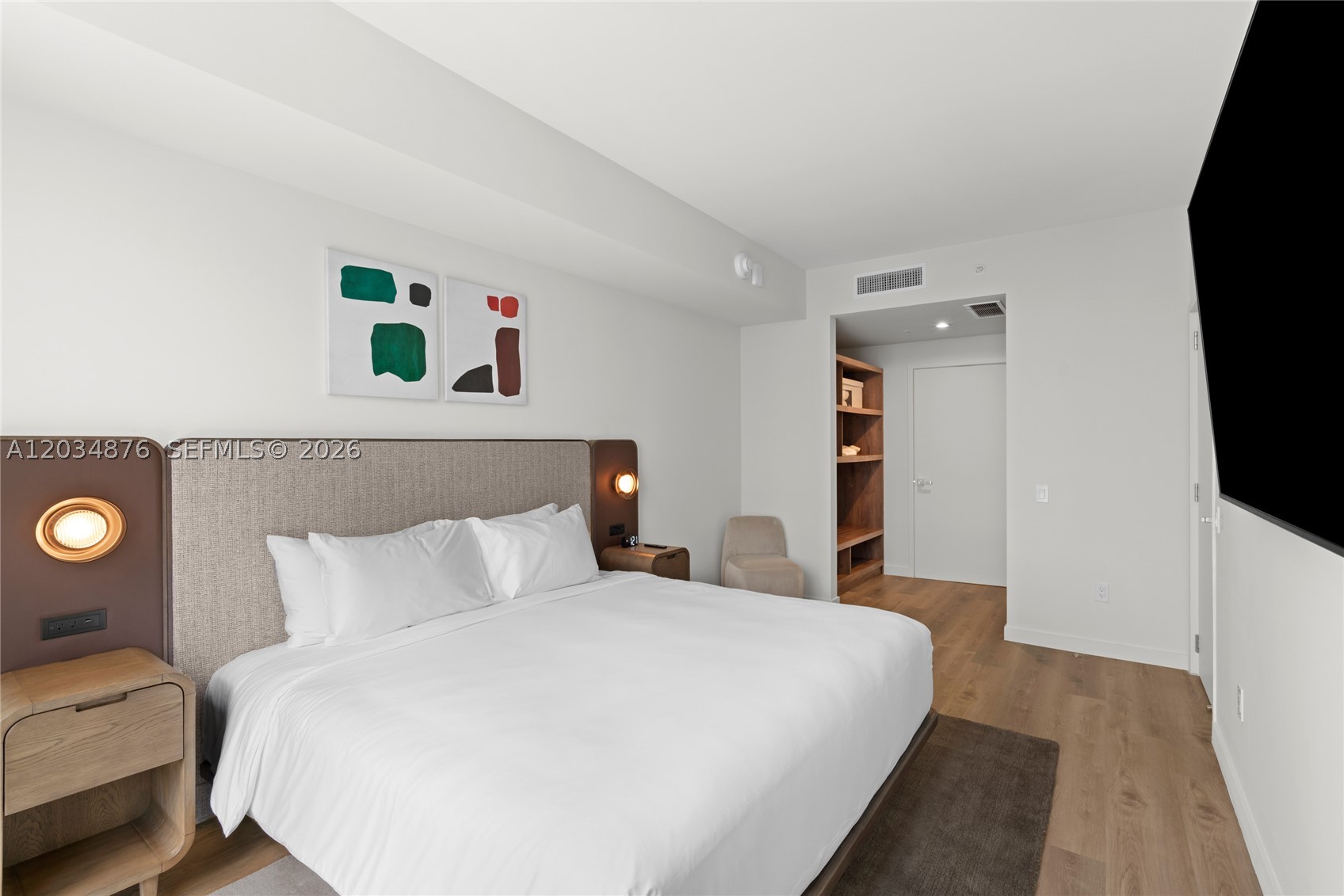 DOMUS BRICKELL PARK - Residential