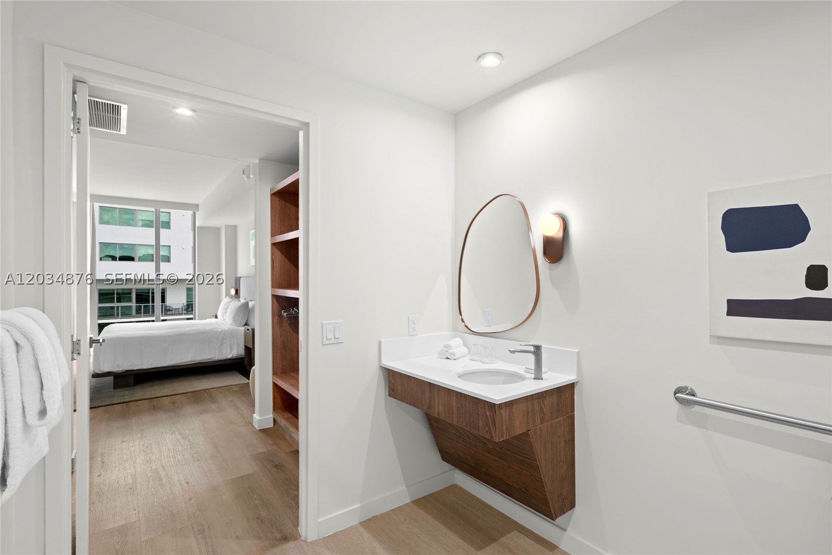 DOMUS BRICKELL PARK - Residential