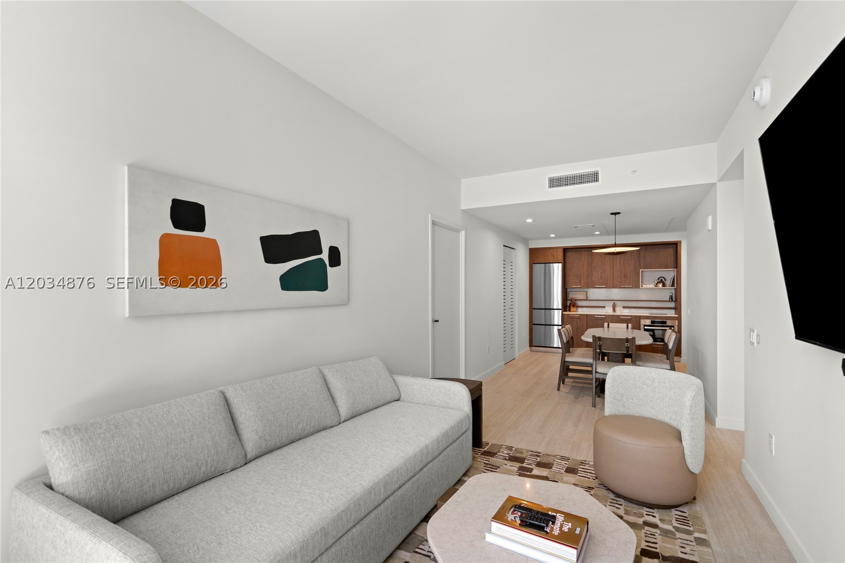 DOMUS BRICKELL PARK - Residential