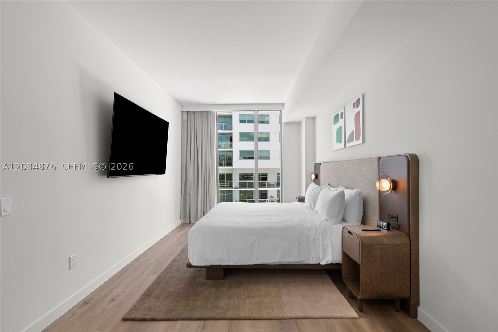 DOMUS BRICKELL PARK - Residential