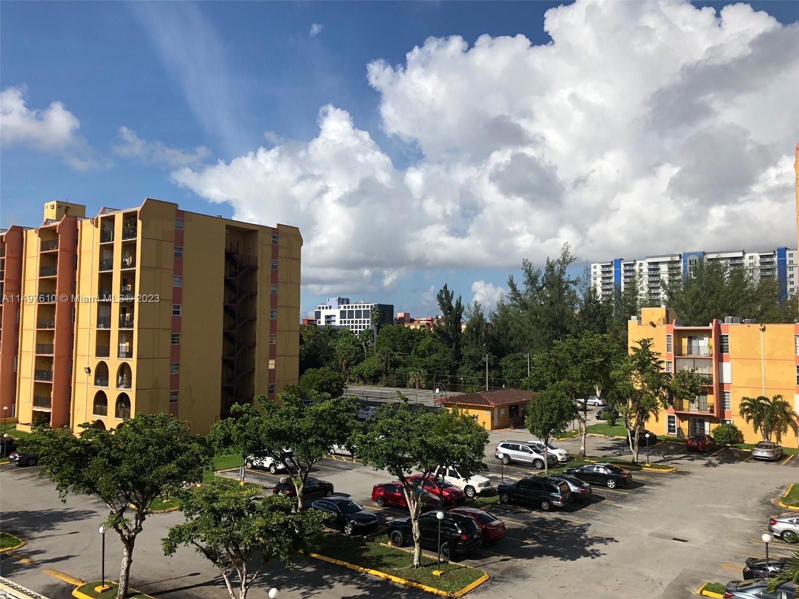 SUNSET VILLAS NO 3 CONDO - Residential Lease