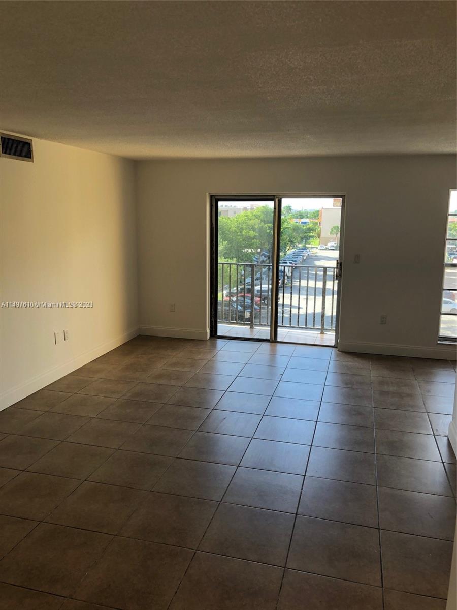 SUNSET VILLAS NO 3 CONDO - Residential Lease