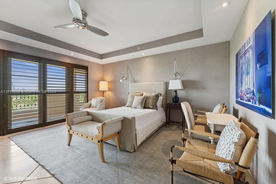 OCEANSIDE FISHER ISL COND - Residential