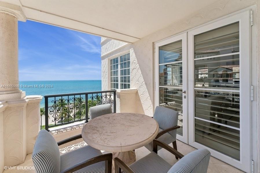 OCEANSIDE FISHER ISL COND - Residential