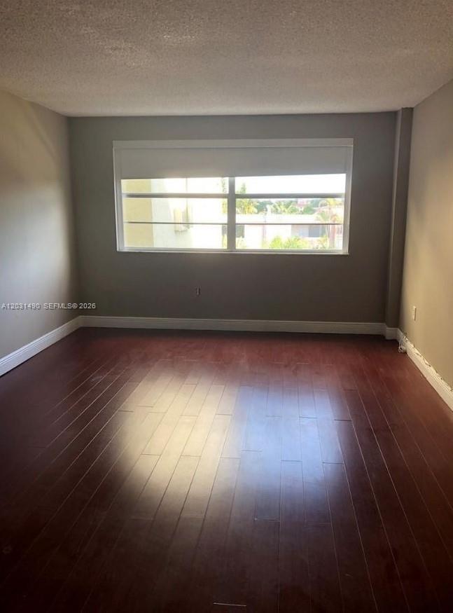 CYPRESS CLUB OF KENDALE C - Residential Lease