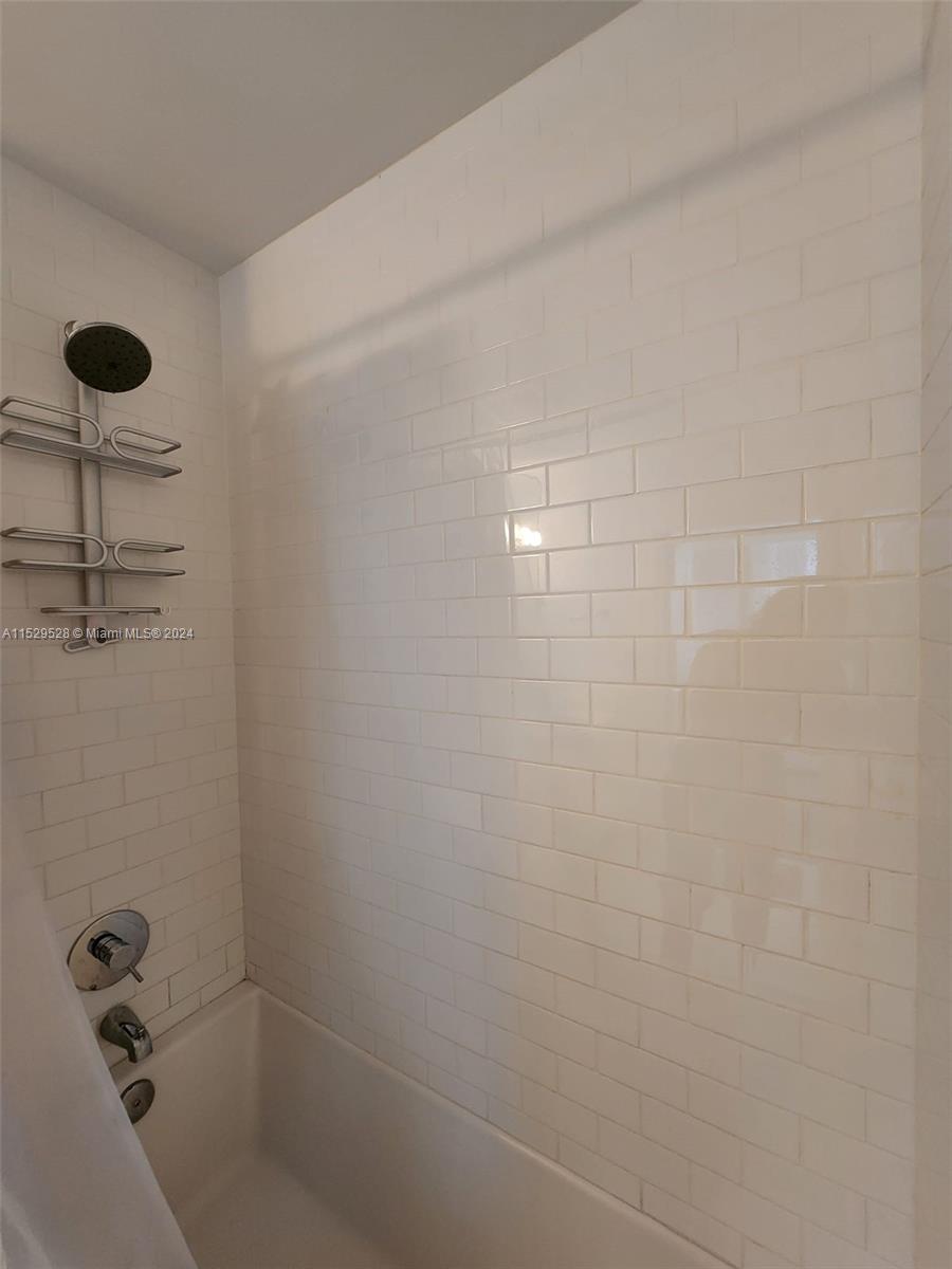 CENTRO CONDO - Residential