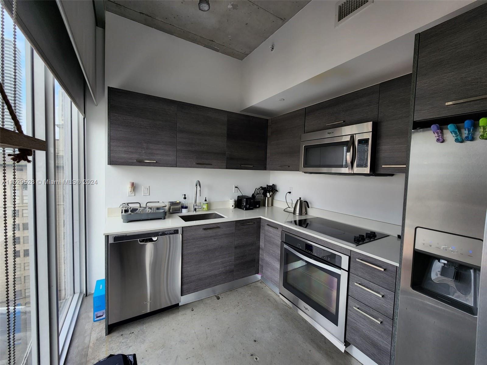 CENTRO CONDO - Residential