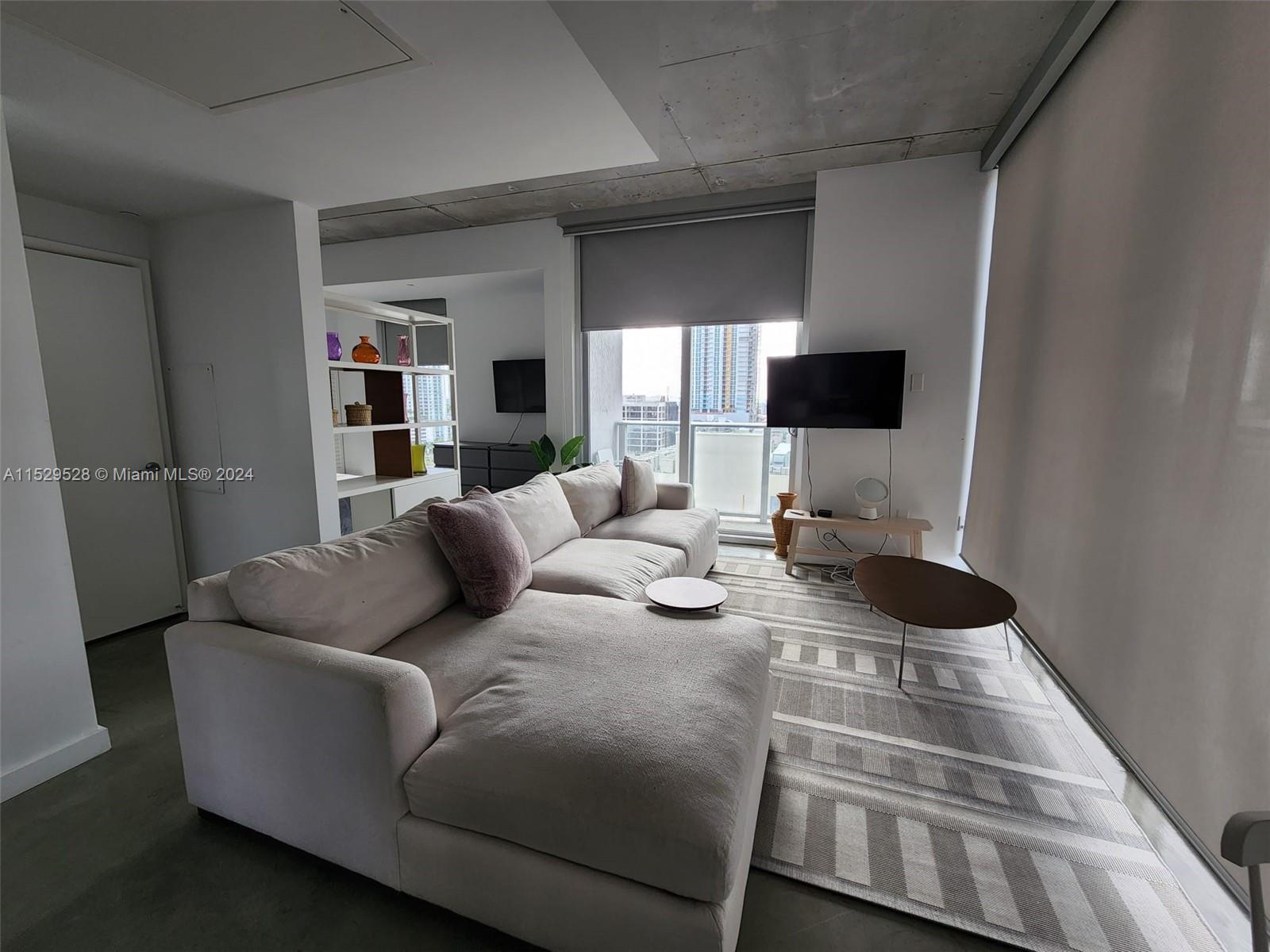 CENTRO CONDO - Residential