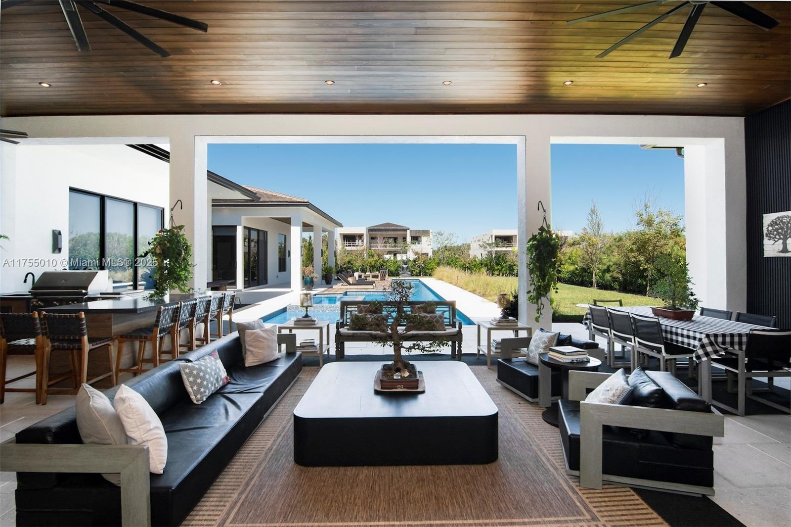 FLA FRUIT LANDS CO - Residential