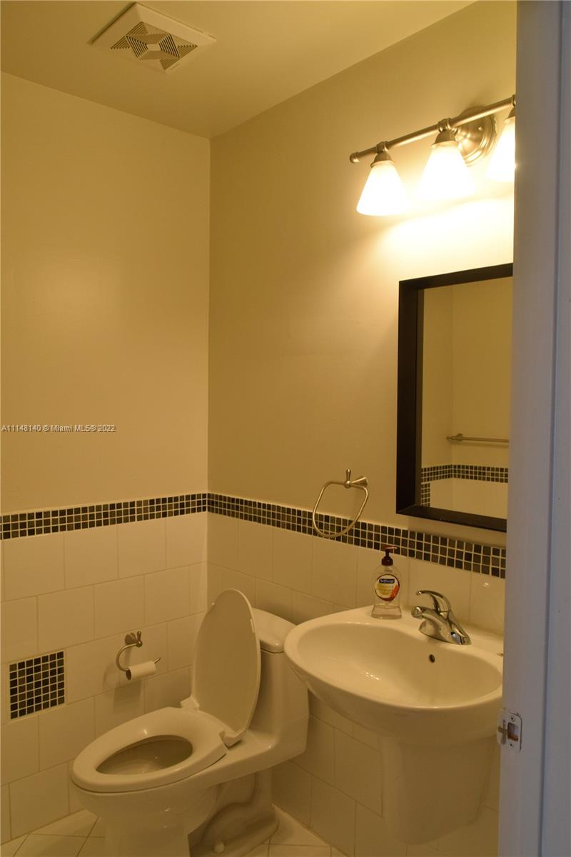 THE MERIDIAN CONDO - Residential