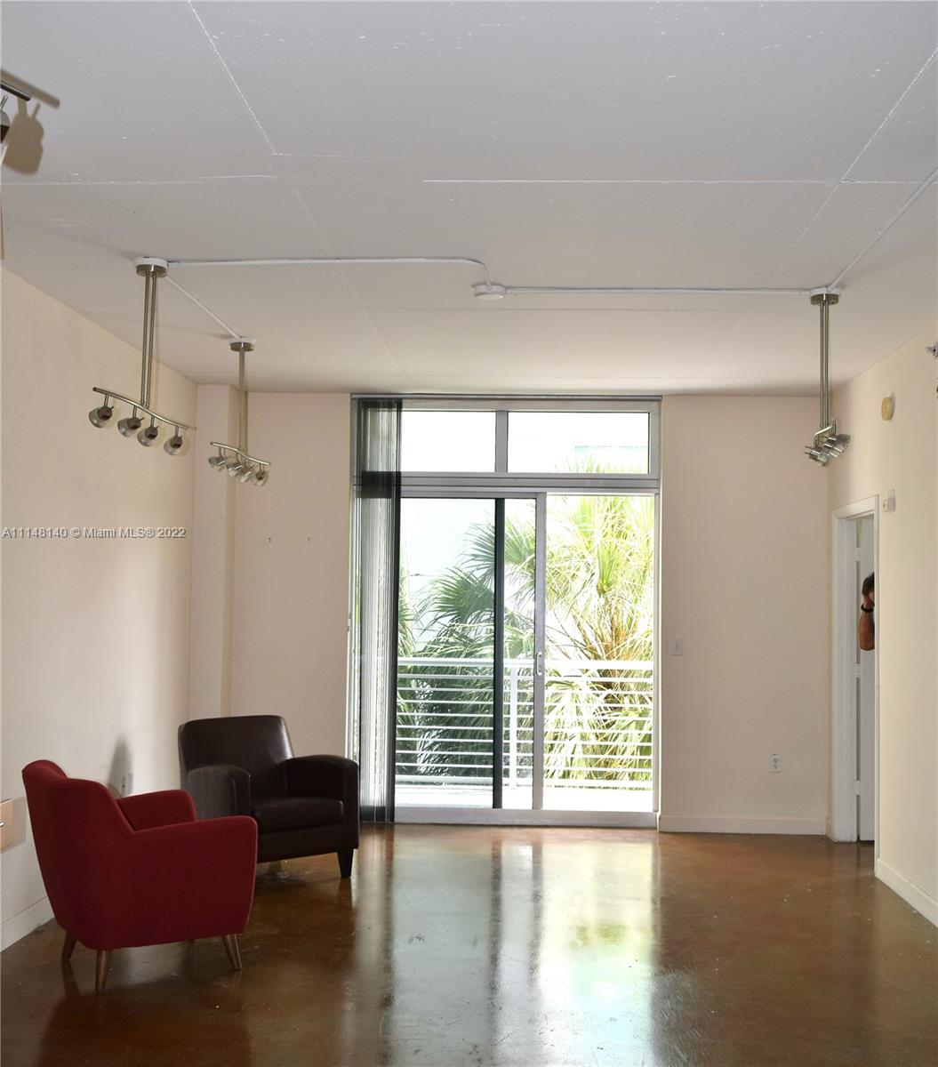 THE MERIDIAN CONDO - Residential
