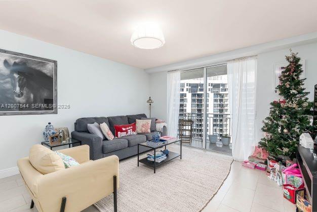 ISOLA CONDO - Residential