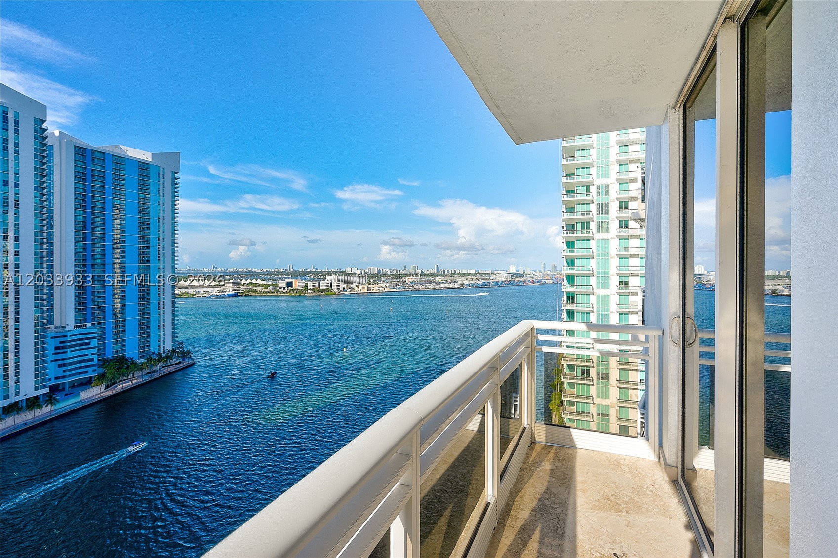 CARBONELL CONDO - Residential Lease