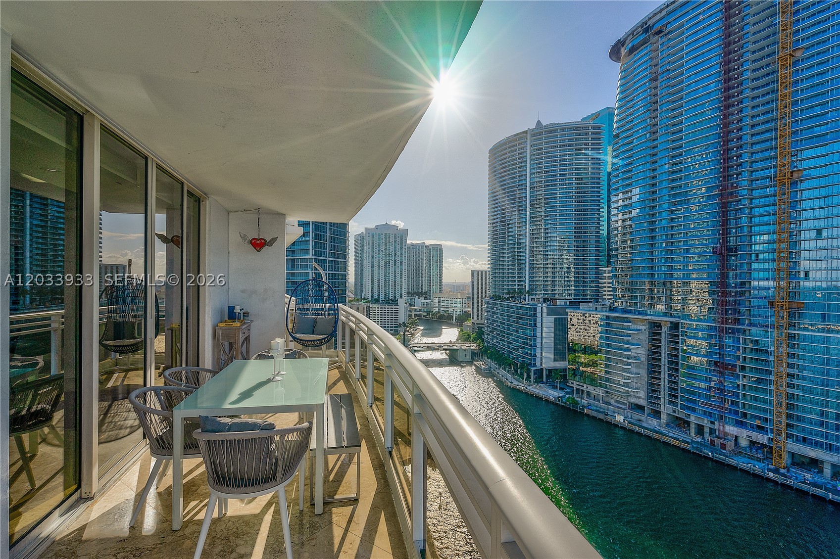 CARBONELL CONDO - Residential Lease