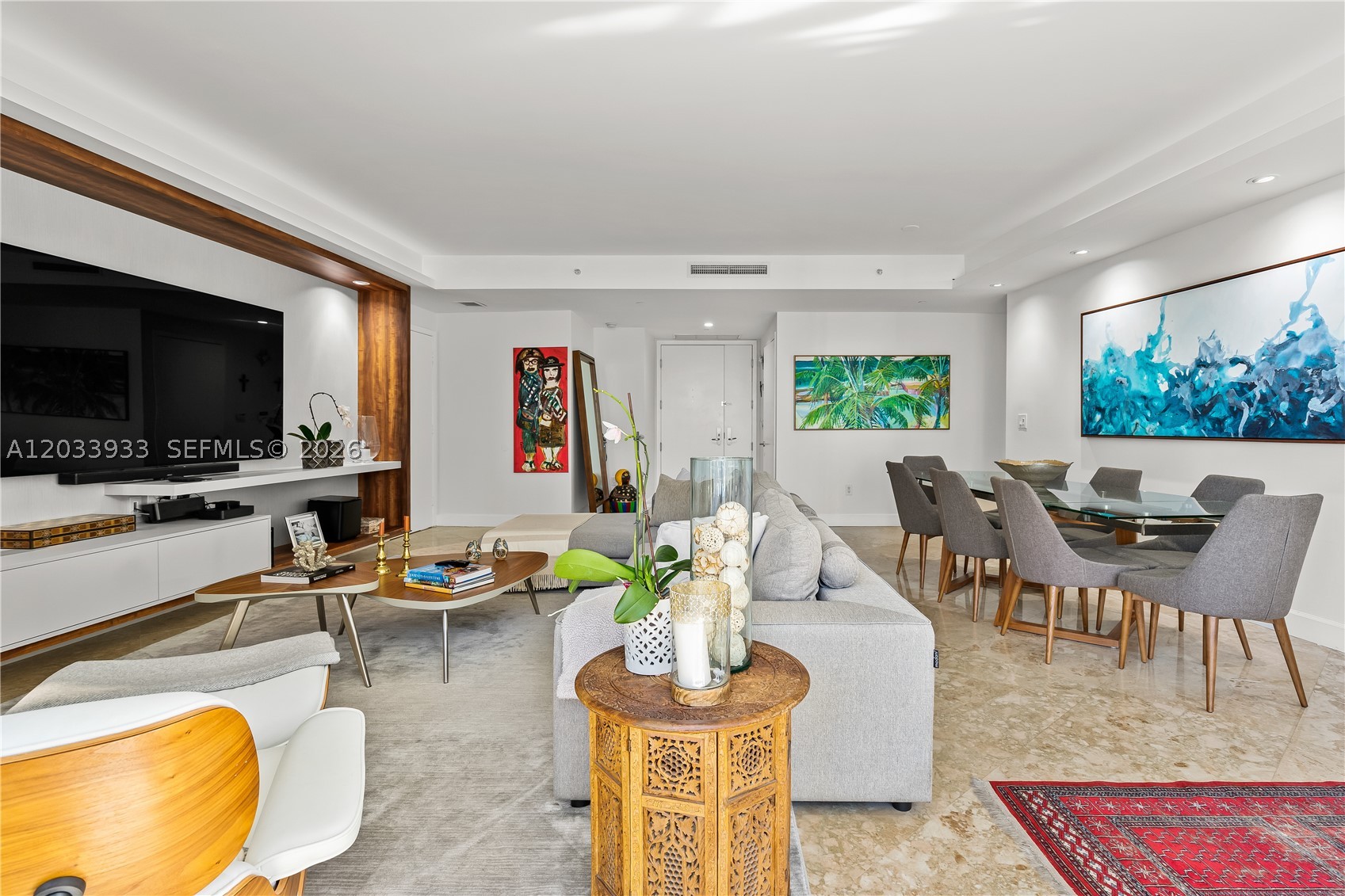 CARBONELL CONDO - Residential Lease