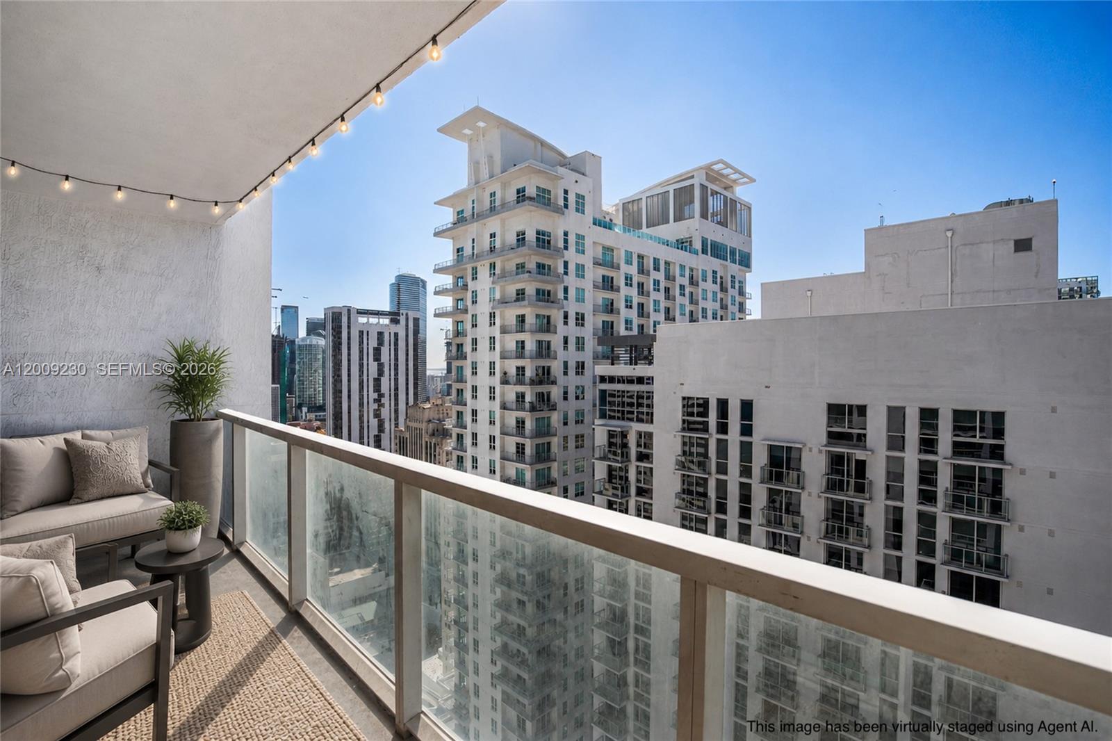 VIZCAYNE SOUTH CONDO - Residential
