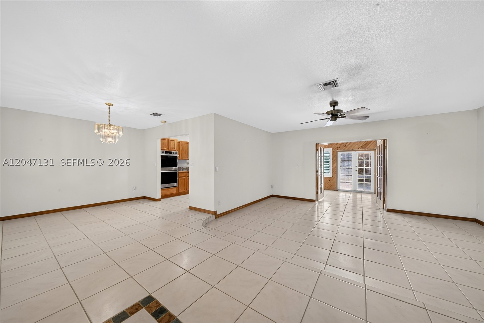 SOUTHLAND PINES - Residential