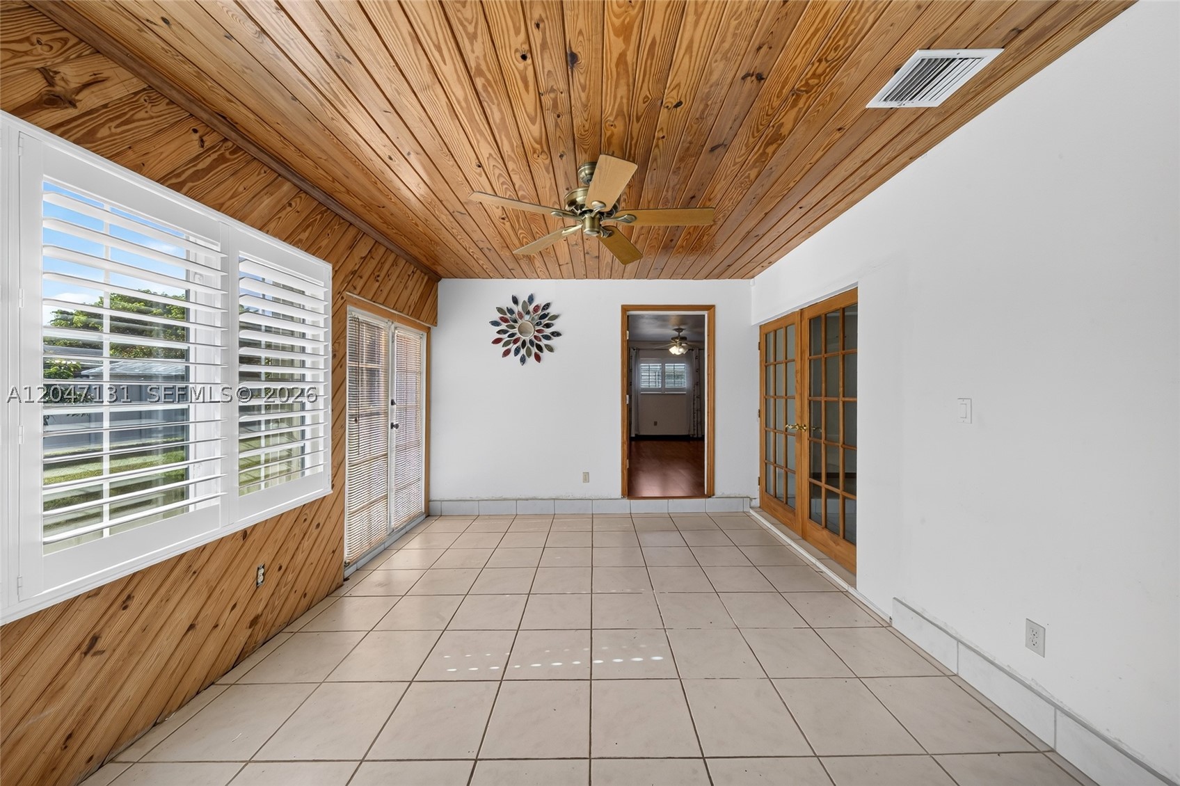 SOUTHLAND PINES - Residential