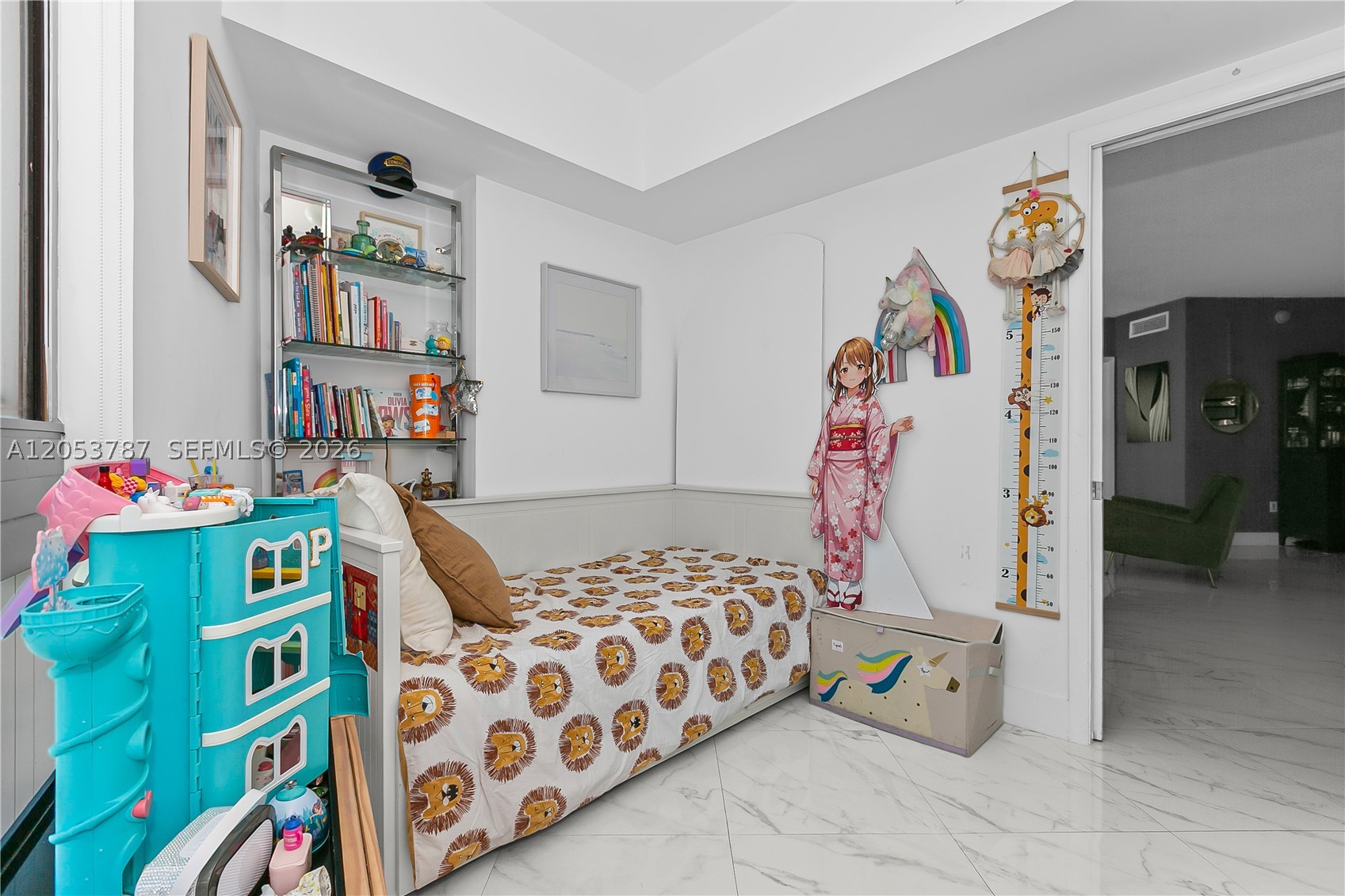 WIND CONDO - Residential