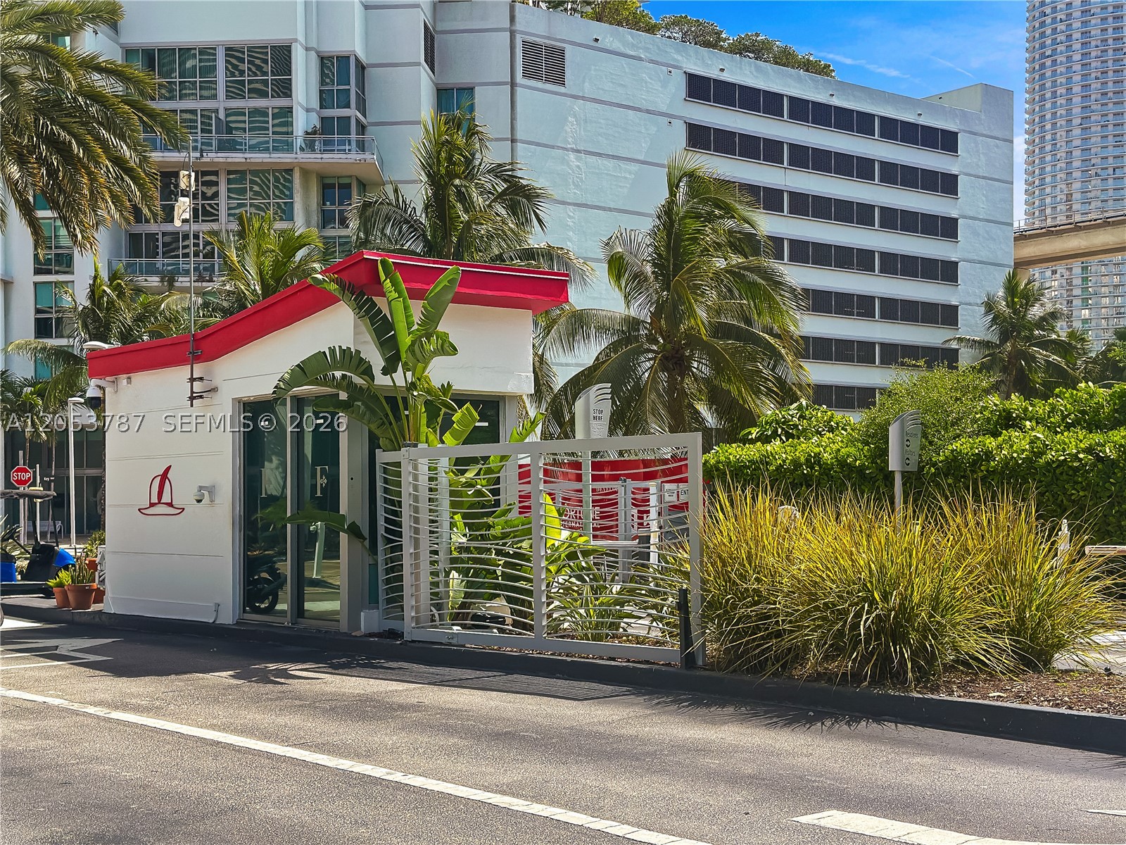 WIND CONDO - Residential