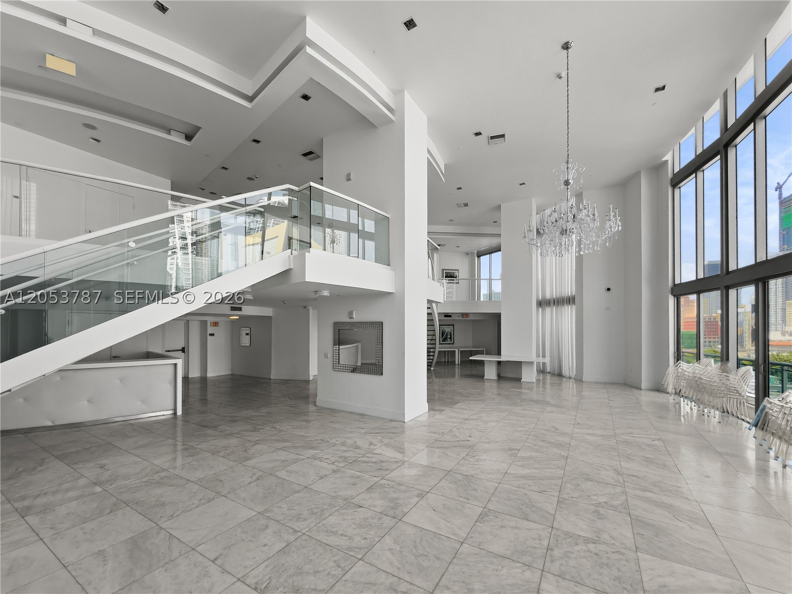 WIND CONDO - Residential