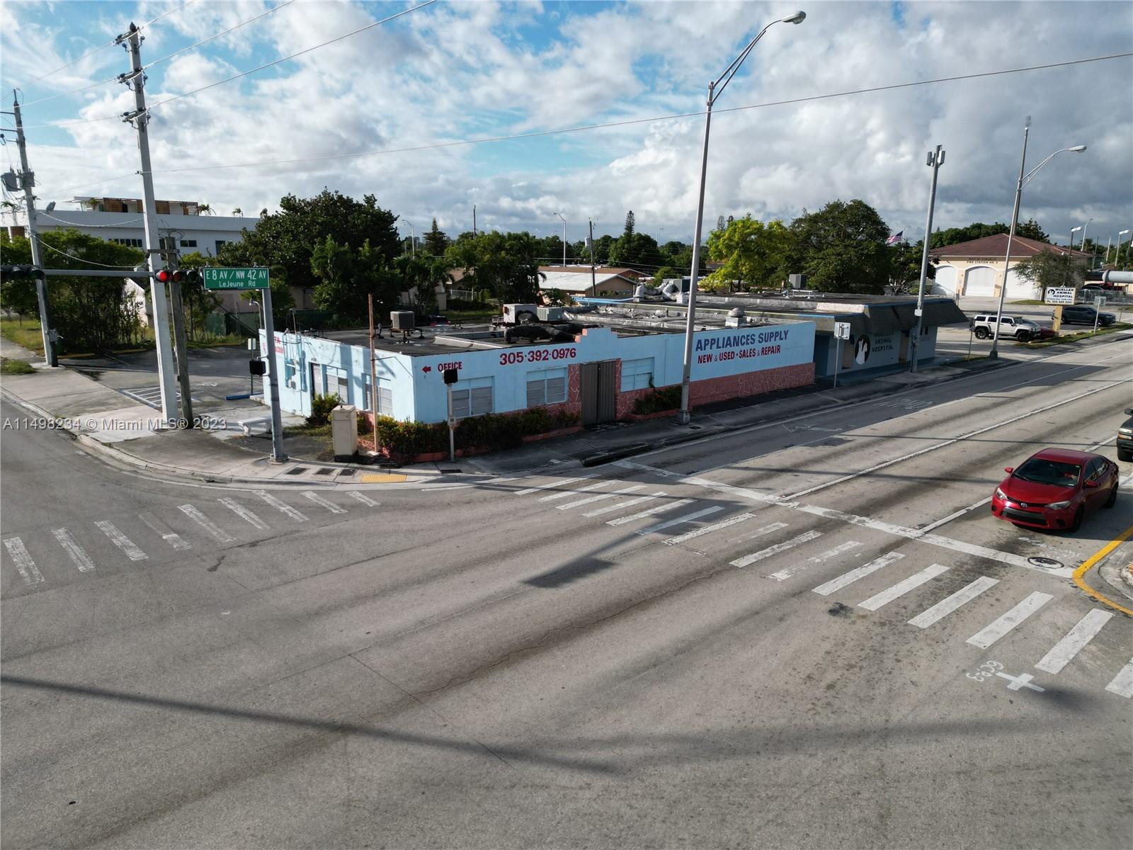 HIALEAH 16TH ADDN - Land