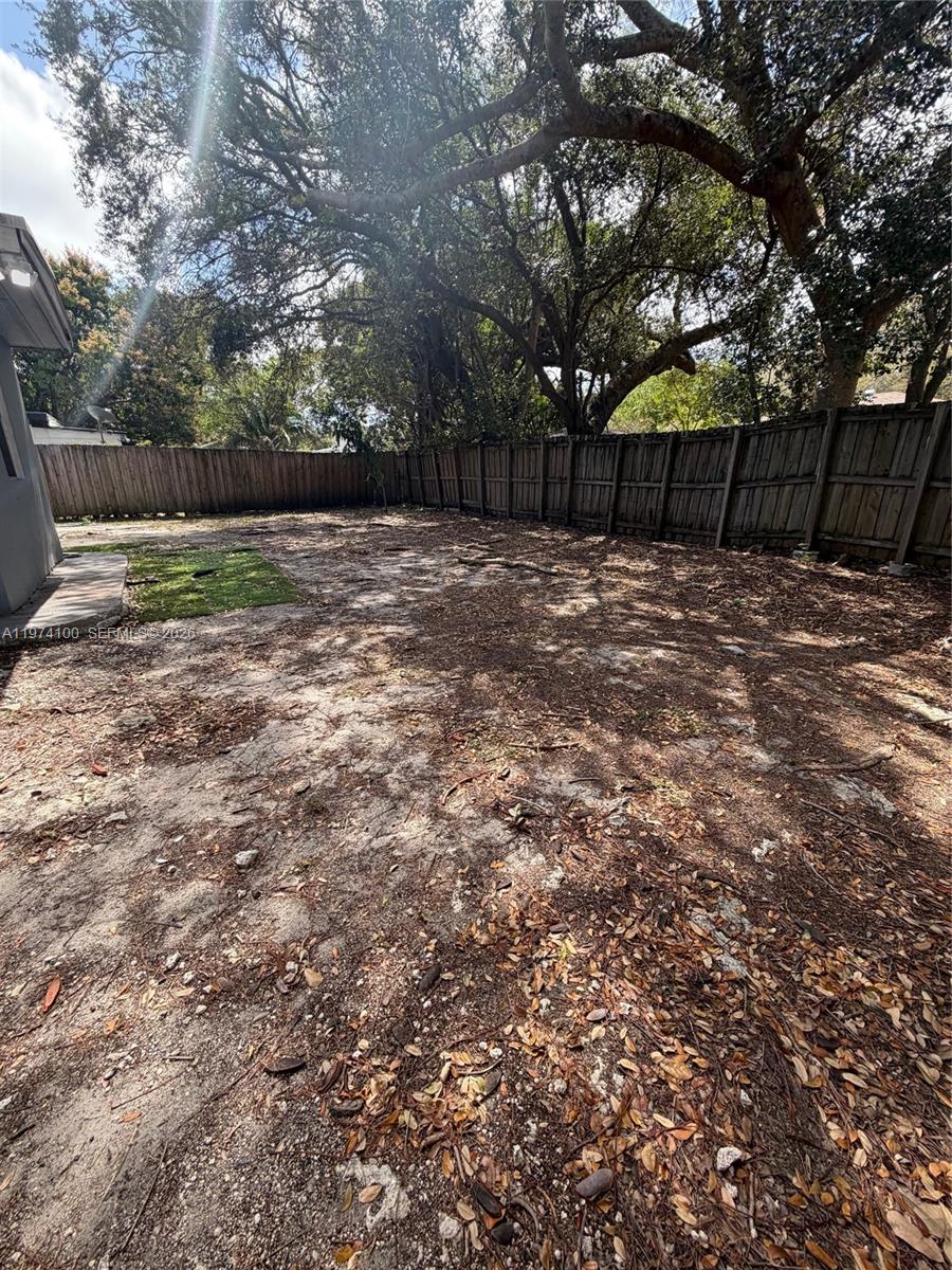 UNIVERSITY PARK - Residential Lease