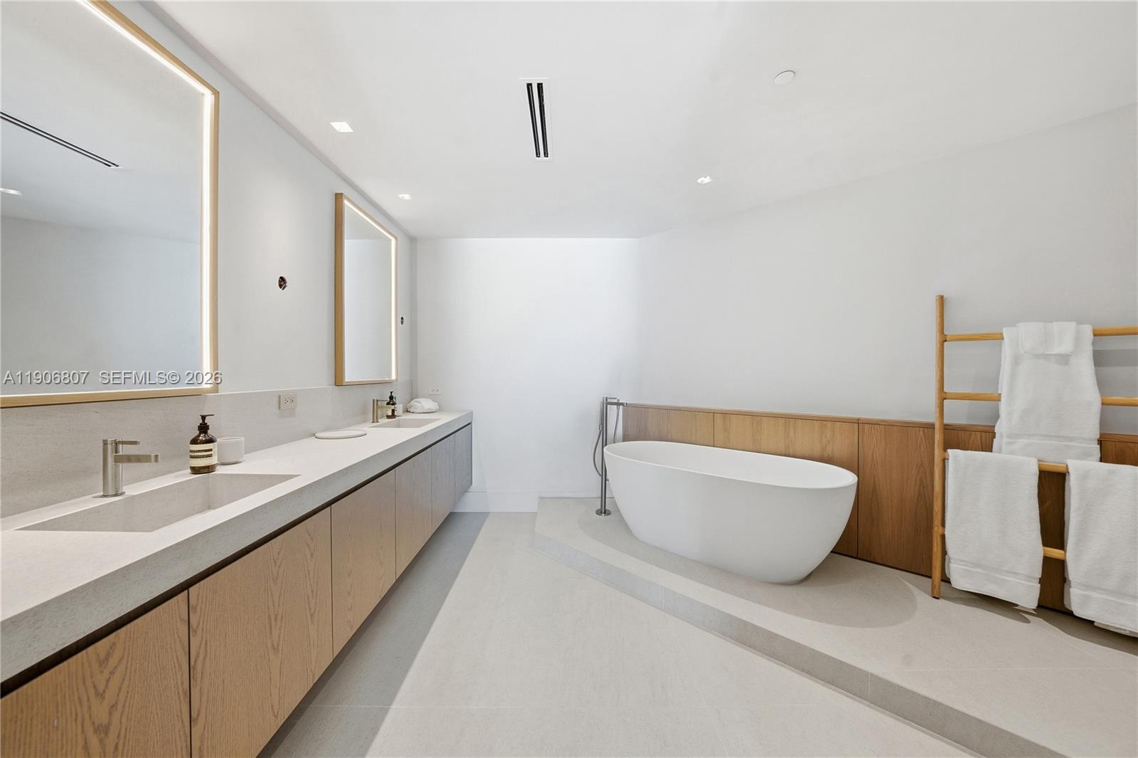 THE RESIDENCES AT THE BATH - Residential