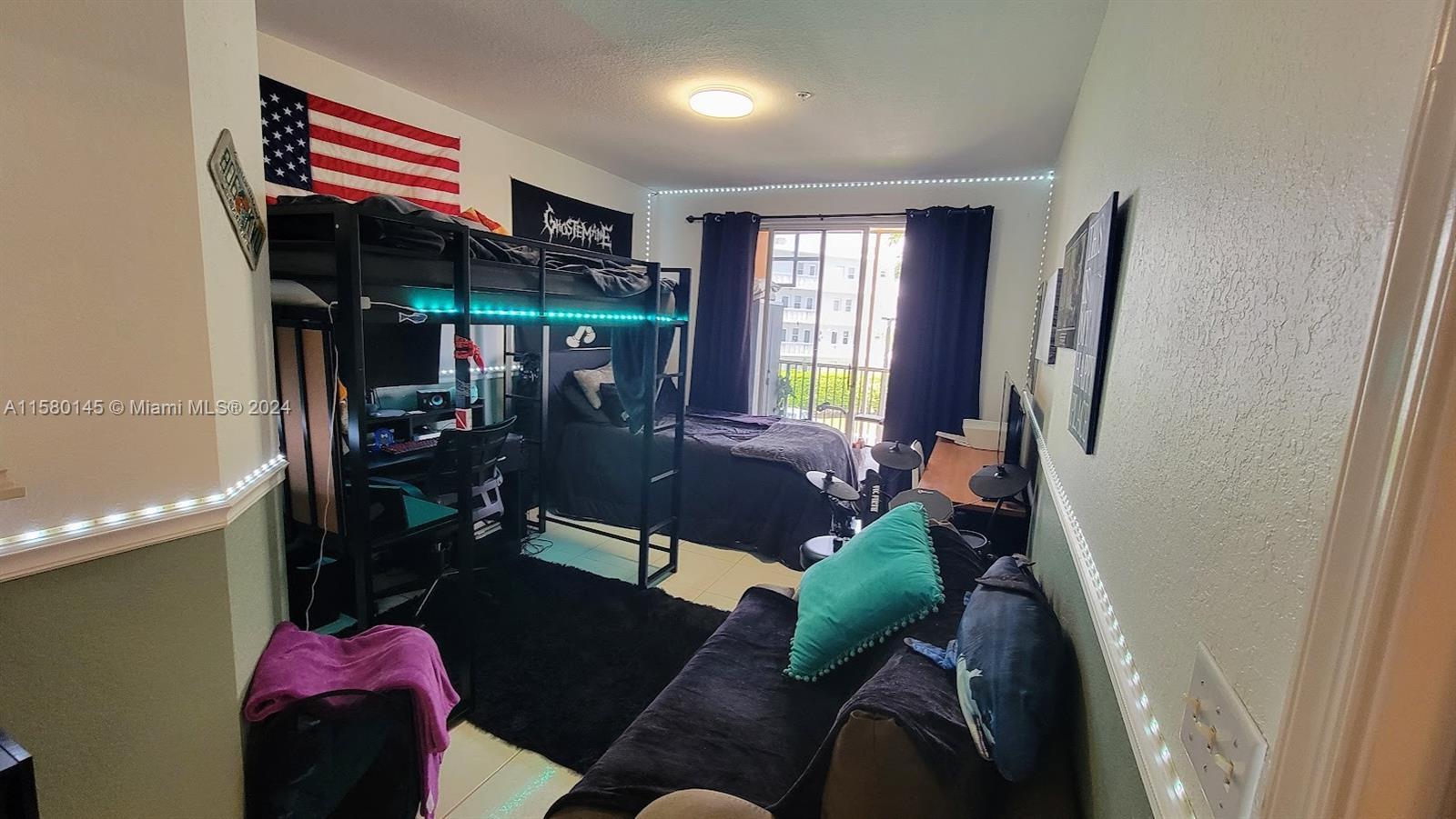 SEA OAKS CONDO - Residential