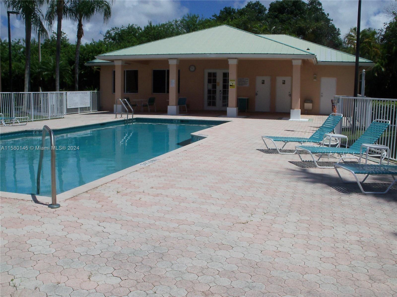 SEA OAKS CONDO - Residential