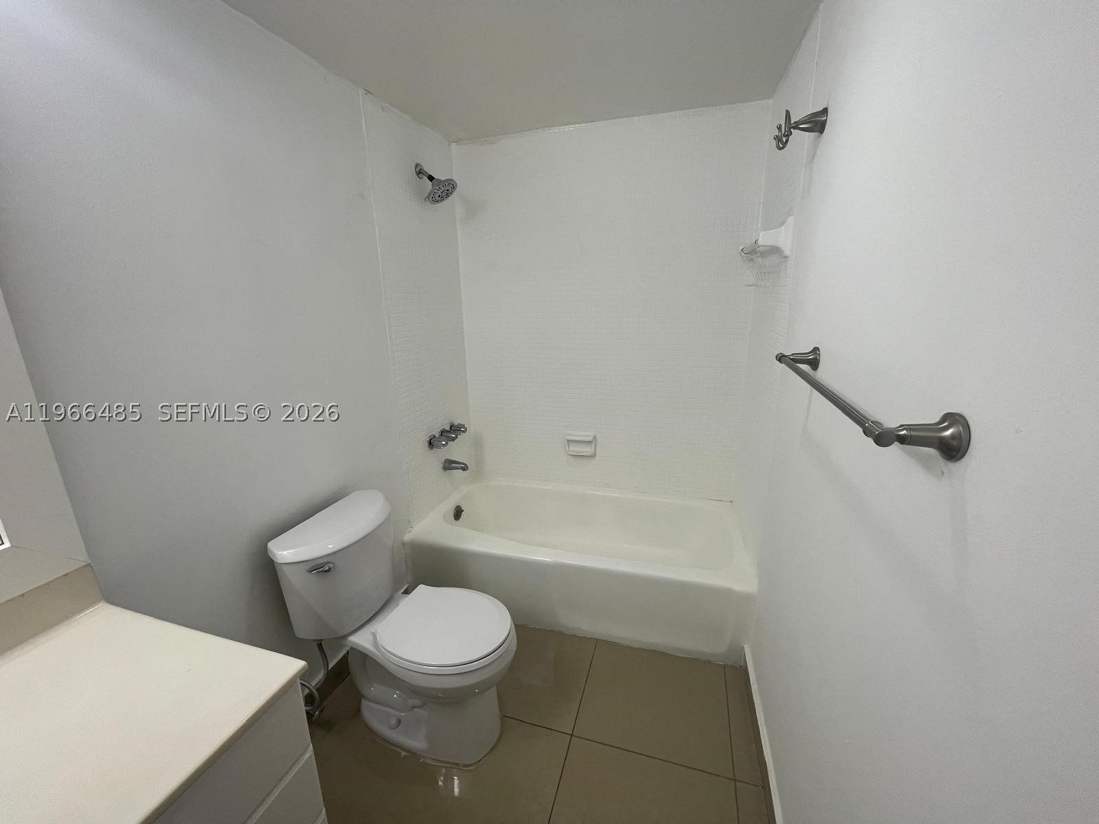 OCEANVIEW BUILDING A COND - Residential