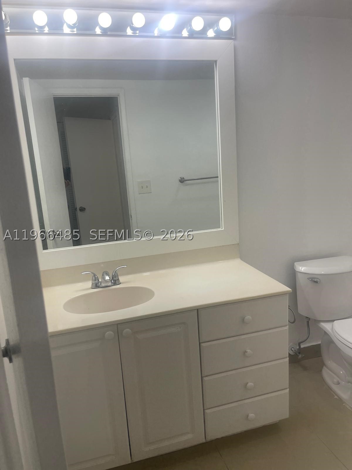 OCEANVIEW BUILDING A COND - Residential