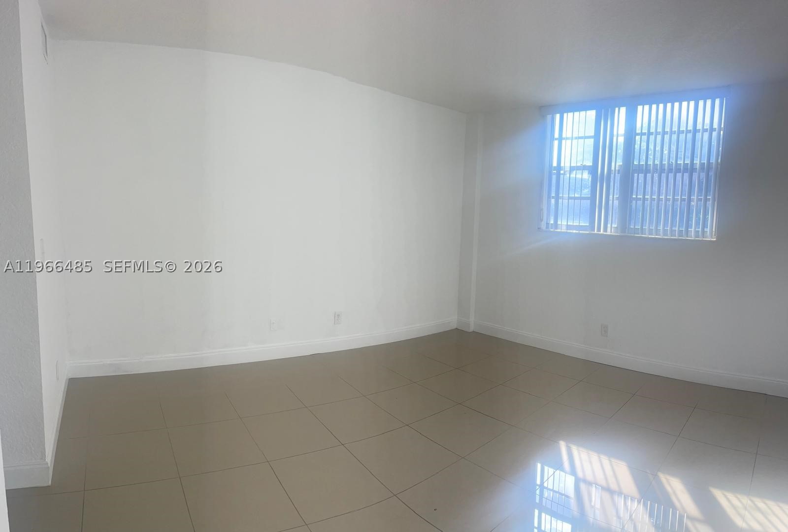 OCEANVIEW BUILDING A COND - Residential