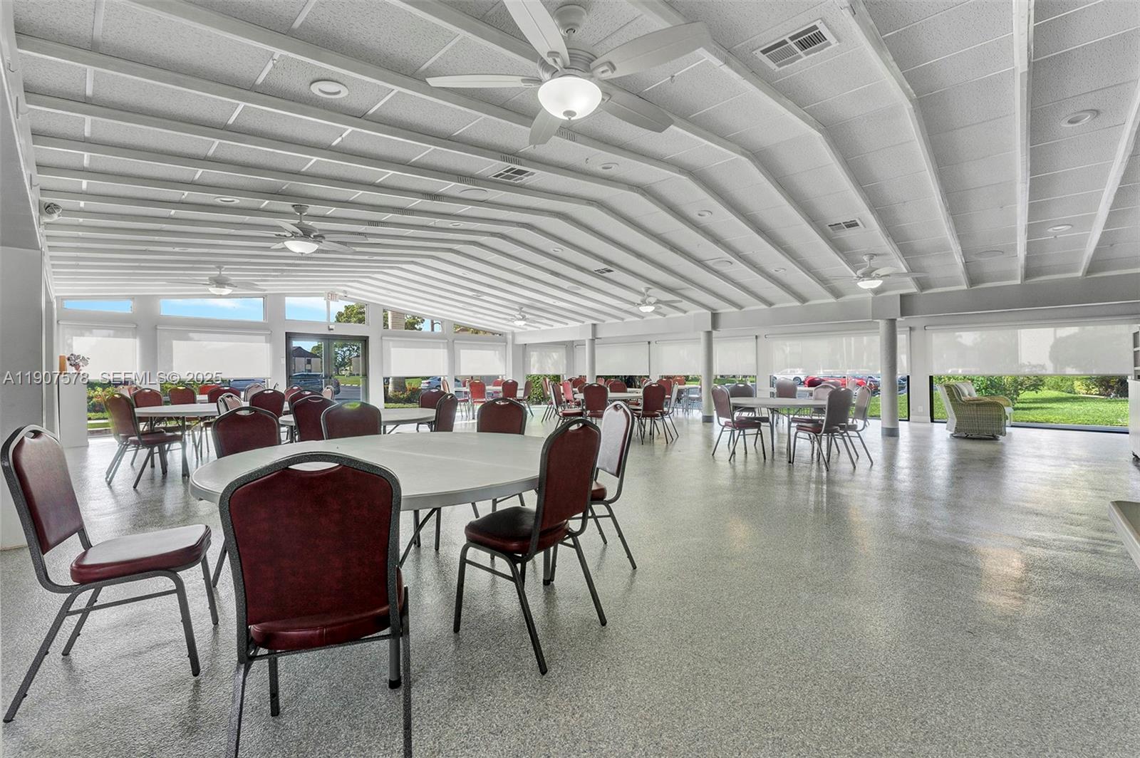 PINE RIDGE SOUTH IV CONDO - Residential