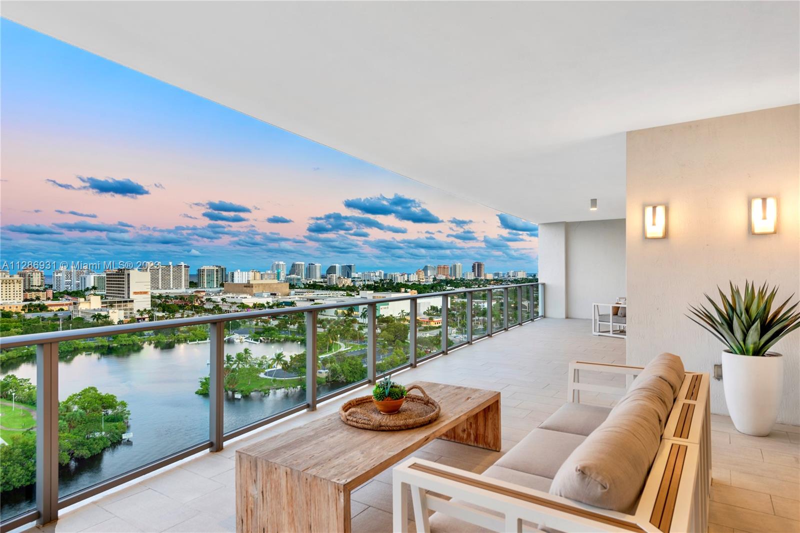 RIVA - Residential