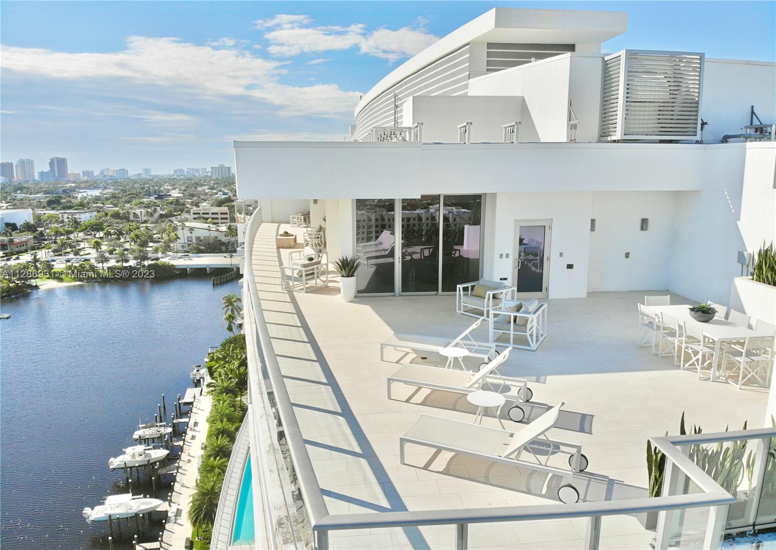 RIVA - Residential