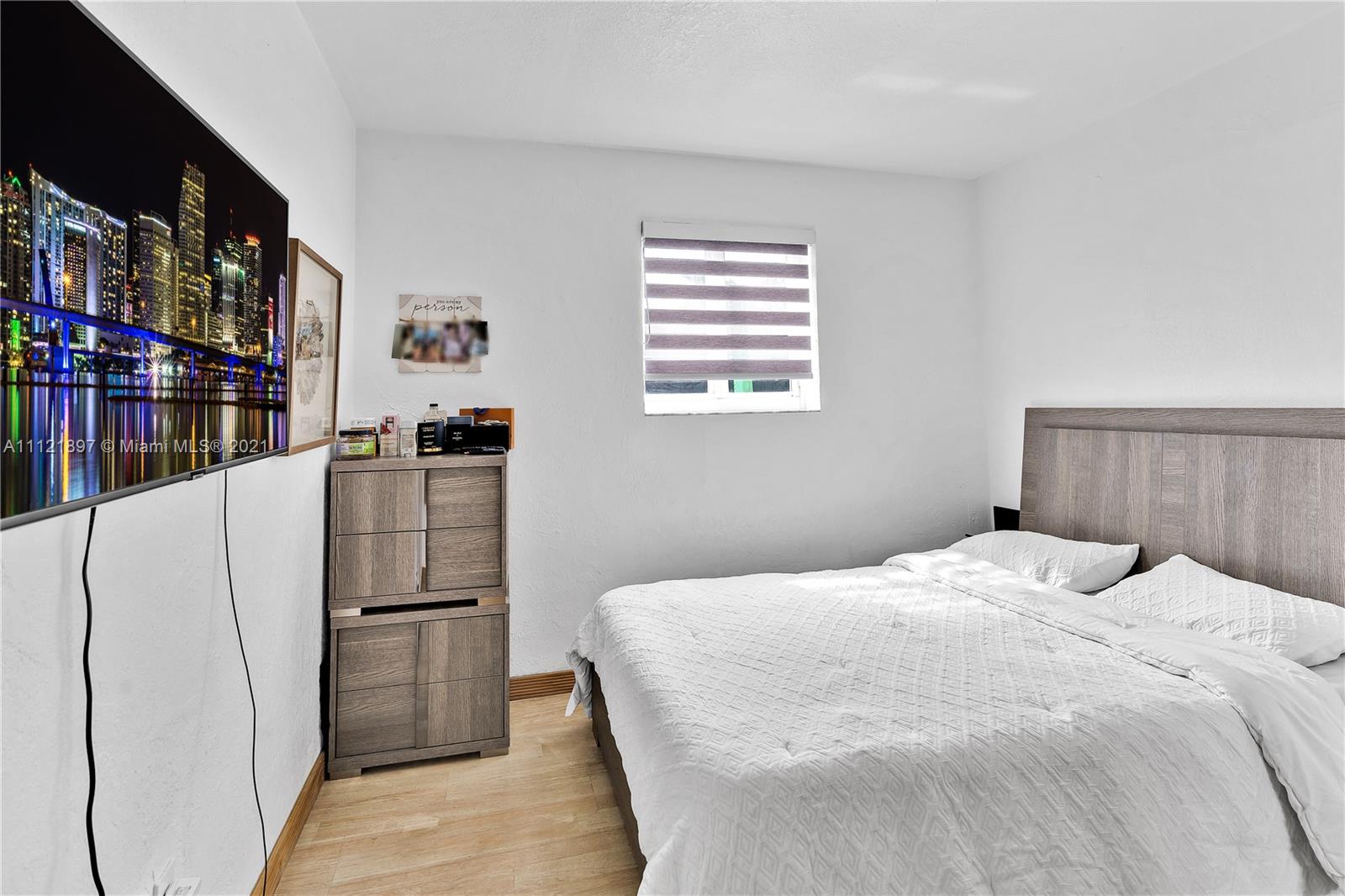 RANDALL PARK - Residential