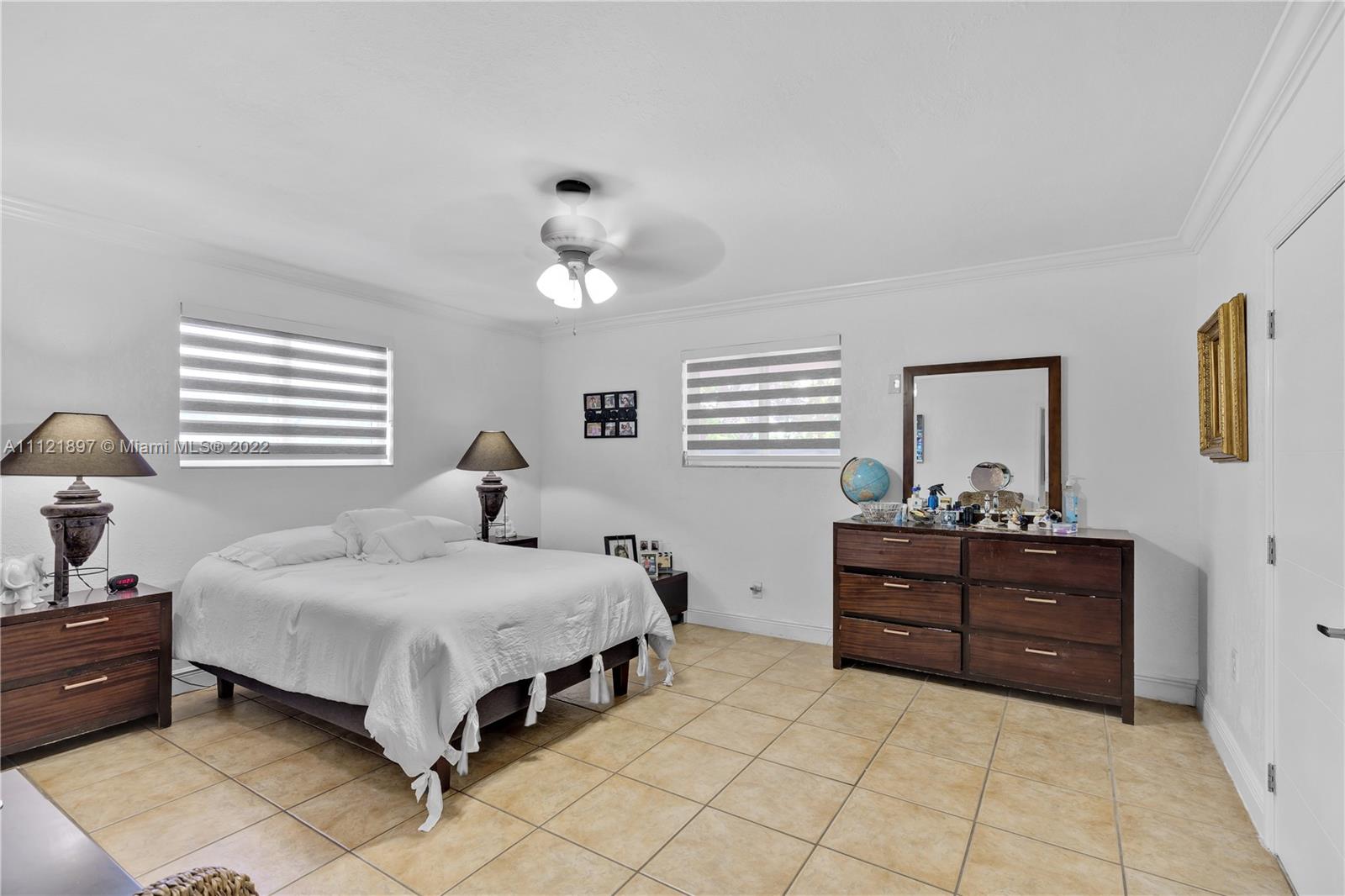 RANDALL PARK - Residential