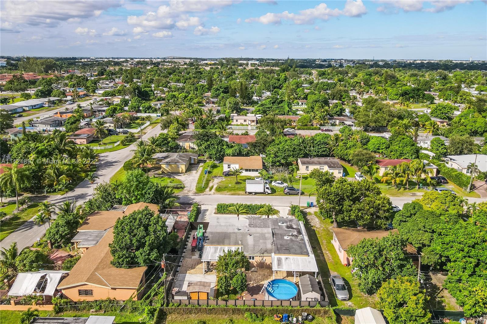 RANDALL PARK - Residential