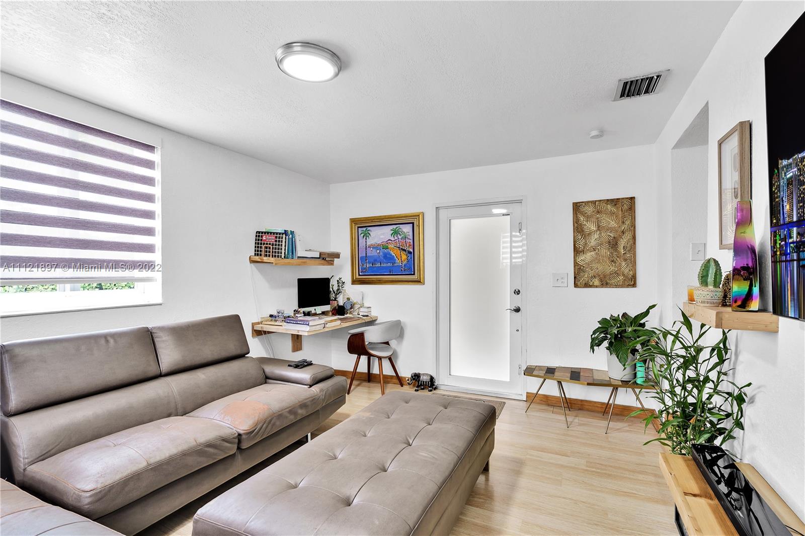 RANDALL PARK - Residential