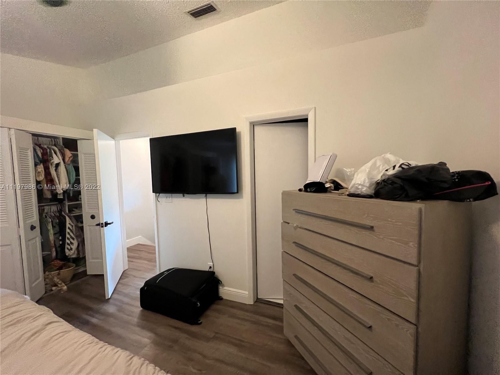 ROCK CREEK PH TWO - Residential Lease