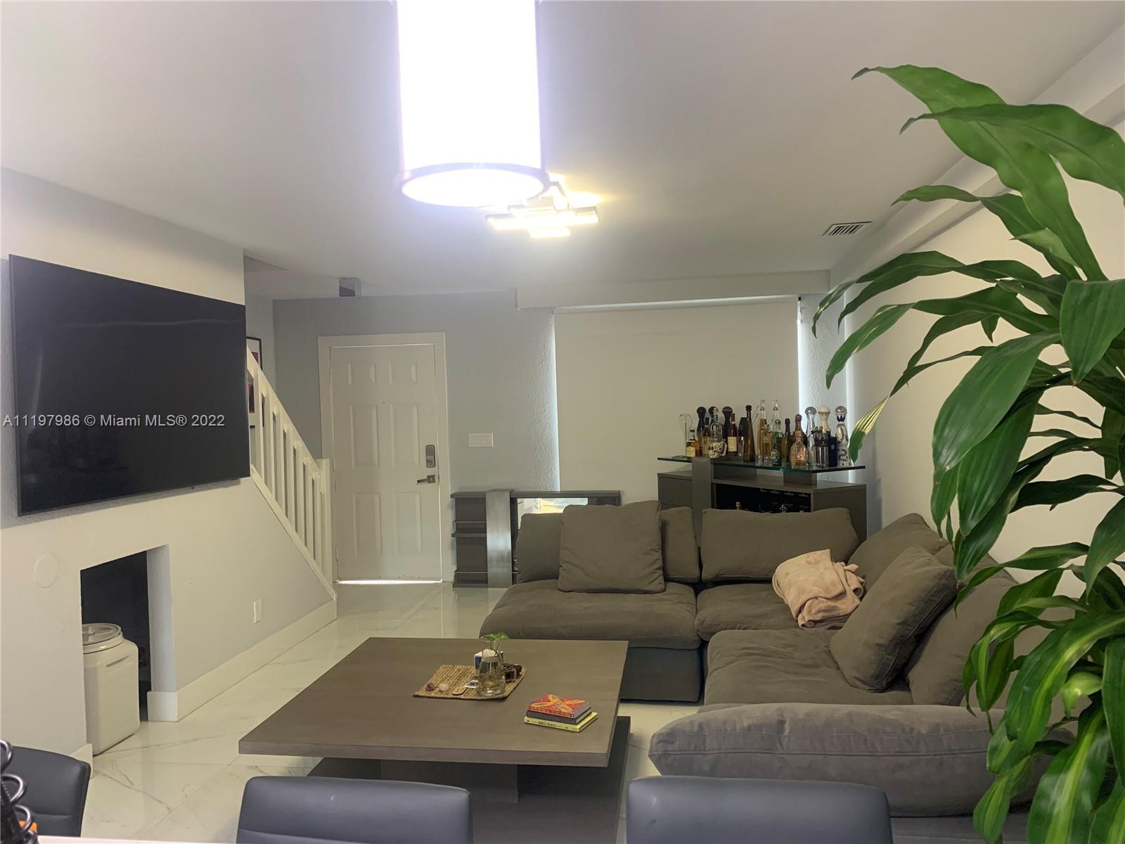 ROCK CREEK PH TWO - Residential Lease